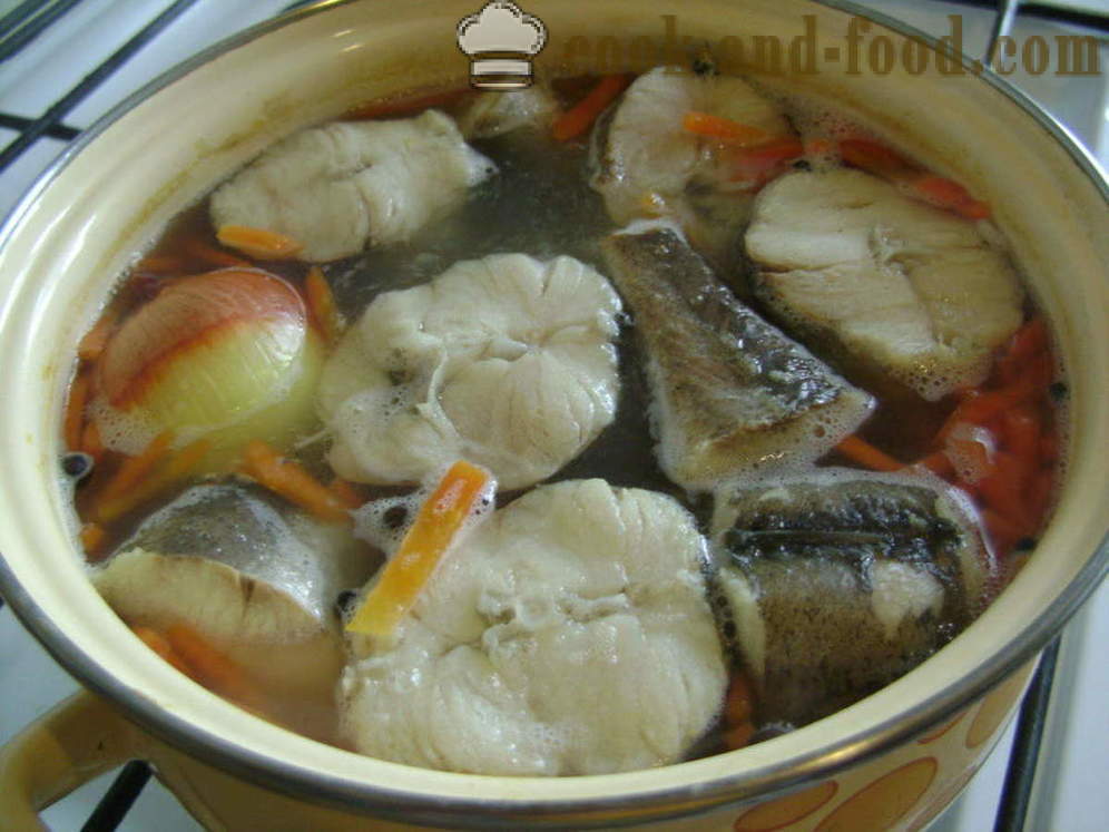 Lenten fish soup from Hake with rice - how to cook fish soup with Heck, a step by step recipe photos