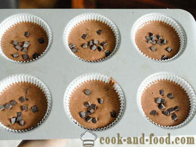 Chocolate muffins - a step by step recipe