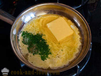 Recipe garlic buns from yeast dough