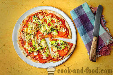 Recipe pizza with zucchini and mushrooms