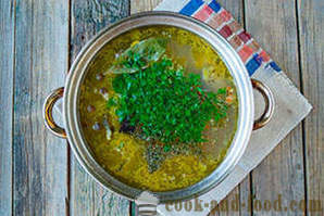 Rice soup with canned fish
