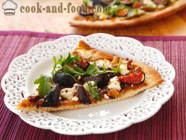 Pizza with figs and goat cheese