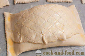 Salmon in pastry - a recipe with a photo