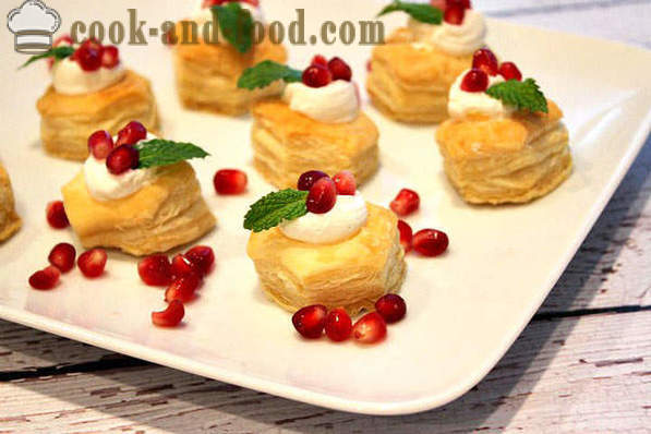 Puff pastries with cream