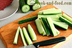 Cucumbers with meat in Korean (Chamber)