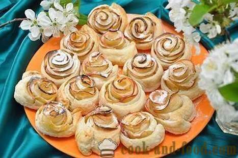 Baked rosettes apples in pastry