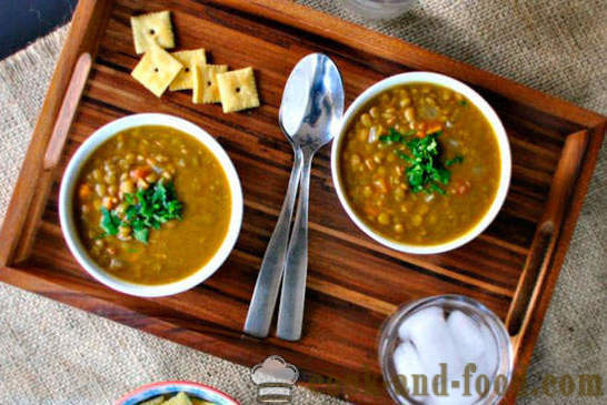 Warming lentil soup with vegetables
