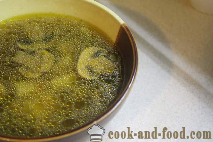 Zakarpattia soup of white mushrooms - how to cook soup with white mushrooms tasty, with a step by step recipe photos
