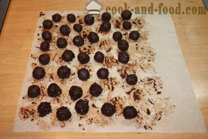 Homemade candy truffle hands - how to make homemade candy truffle, a step by step recipe photos