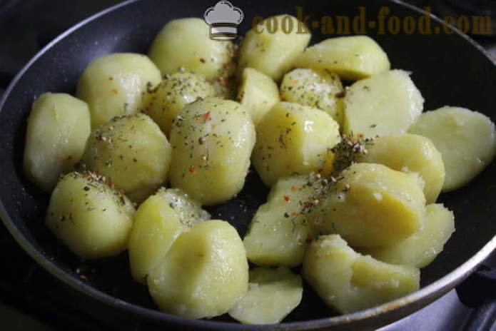 Warm mushroom salad with potatoes - how to make a warm potato salad with mushrooms, a step by step recipe photos