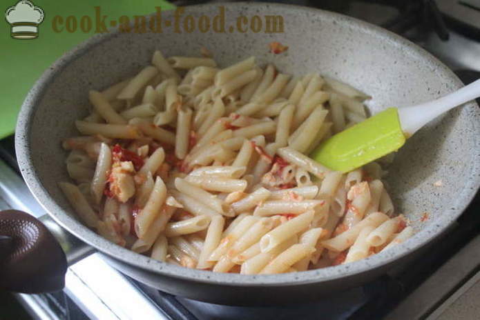 Italian pasta with tomato and fish - how to cook pasta with fish and tomatoes, a step by step recipe photos