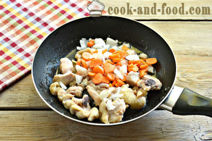 Rice with vegetables and chicken - both delicious chicken cook rice in a frying pan, a step by step recipe photos