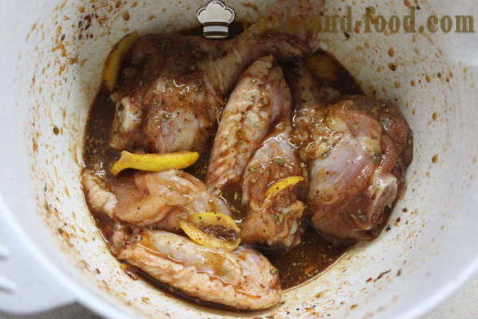 Marinated chicken marinated in honey - how to marinate the chicken in the marinade of honey and spices, with a step by step recipe photos