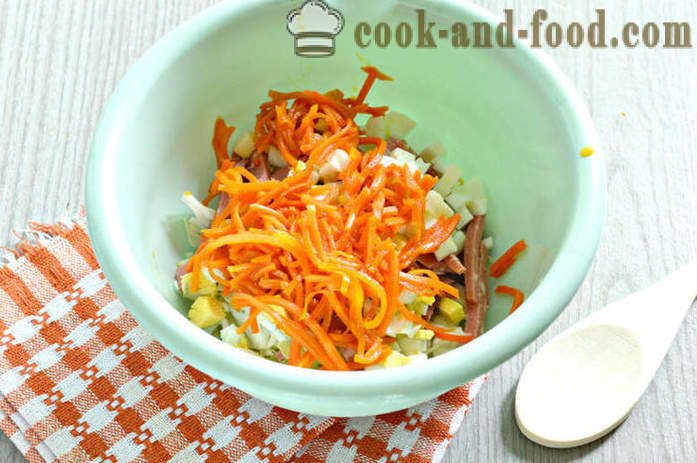 Salad with croutons, Korean carrot, sausage - How to prepare a salad with croutons and mayonnaise, a step by step recipe photos
