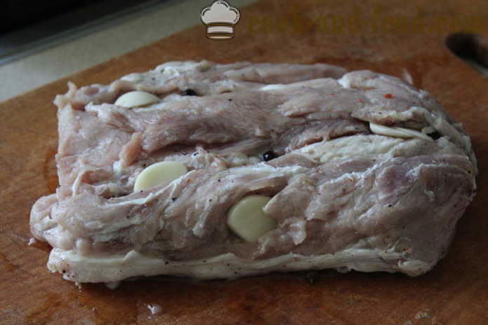 Home baked in the oven - like boiled pork roast pork in foil, with a step by step recipe photos