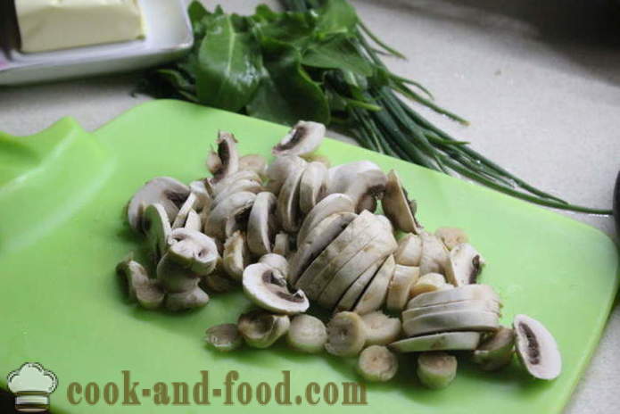 Casserole of raw potatoes with mushrooms and sorrel - how to make a casserole of potatoes with mushrooms, a step by step recipe photos