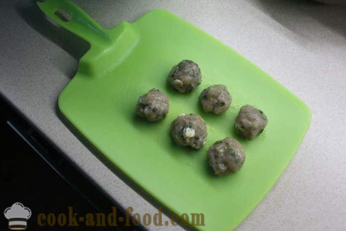Meatball soup of minced chicken - how to make meatballs from minced meat soup, a step by step recipe photos