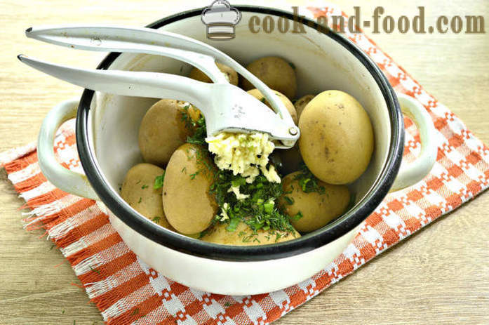 Boiled new potatoes with garlic and herbs - how to cook new potatoes tasty and properly step by step recipe photos