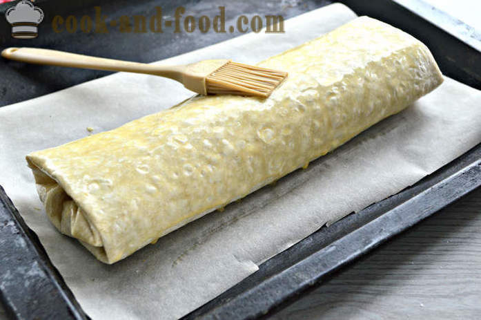 Apple strudel lavash - how to cook strudel of pita in the oven, with a step by step recipe photos