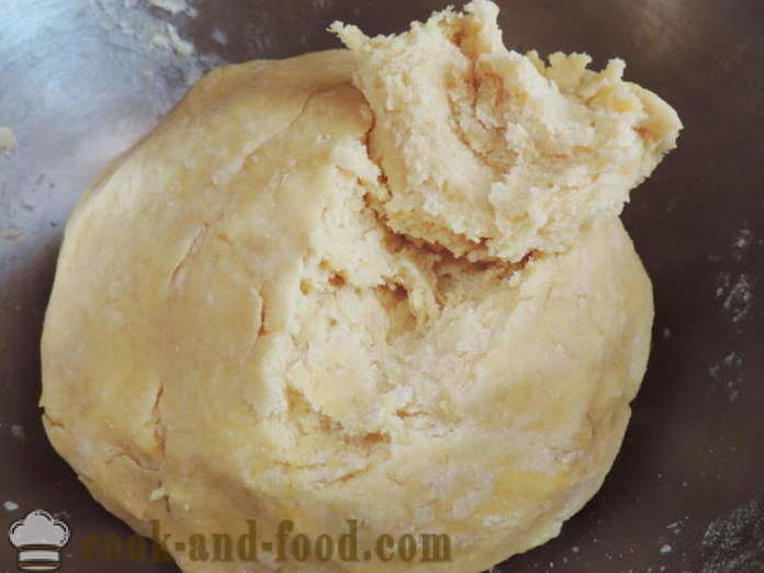 Shortbread yeast dough for the pie, pies, pastries or bagels - how to make sand-yeast dough, a step by step recipe photos