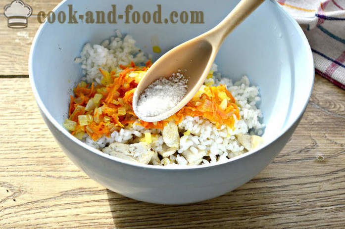 Tasty filling rice with chicken meat, onions and carrots - how to cook a chicken filling for cakes and pies, a step by step recipe photos