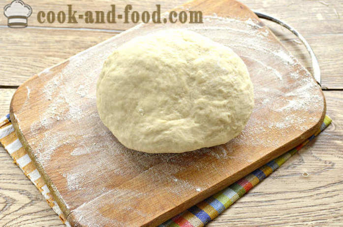 Rapid lean dough on a dry yeast pie - how to prepare a lean dough for pies, step by step recipe photos
