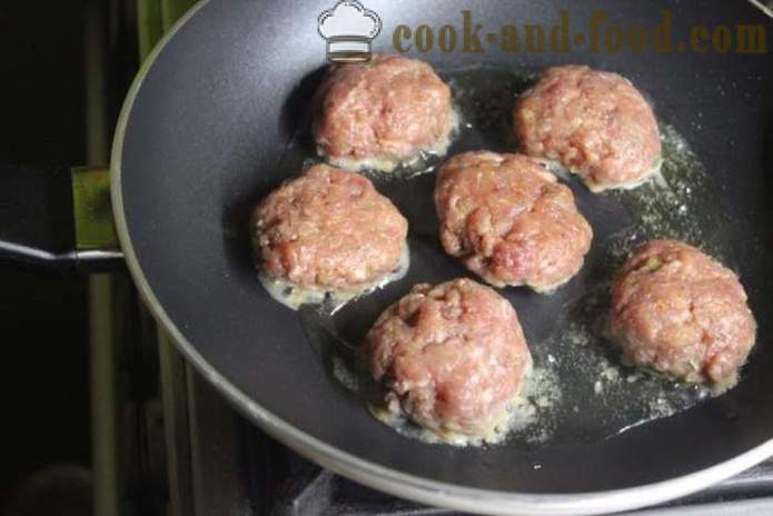 Meatballs baked in the oven with potatoes and vegetables - how to cook the meatballs in the oven, with a step by step recipe photos