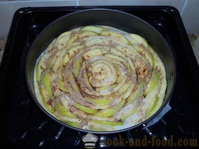 Yeast apple pie Rose - how to cook an apple pie with dough in the form of roses, step by step recipe photos