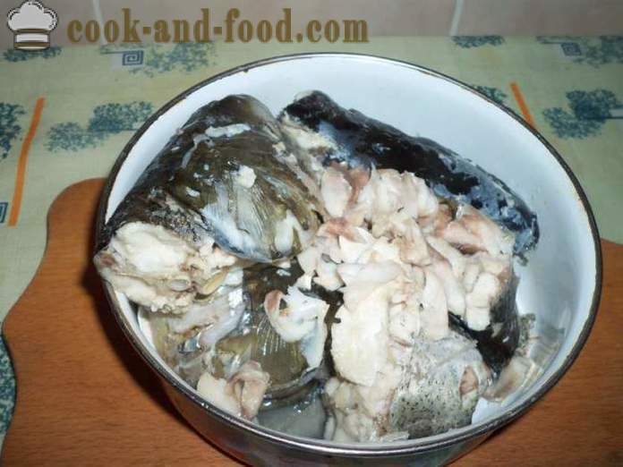 Delicious soup of carp - how to cook soup of carp, with a step by step recipe photos