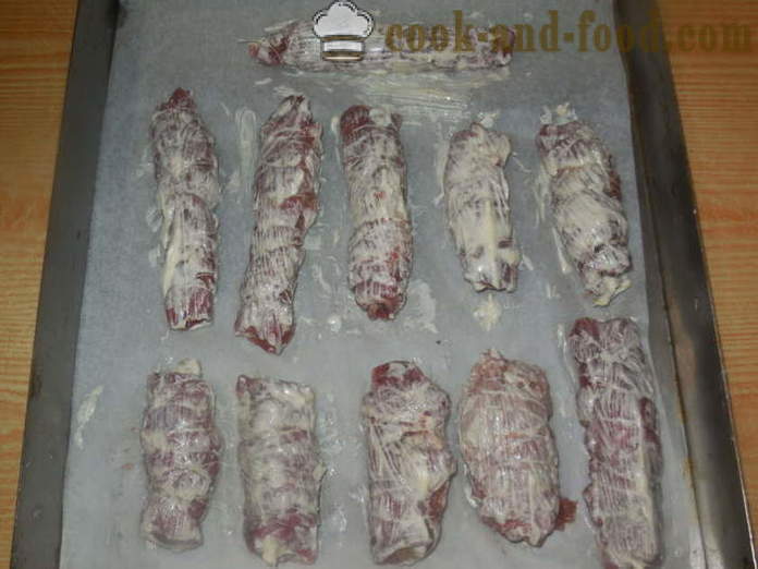 Meat fingers stuffed in the oven - how to make meat pork fingers, step by step recipe photos