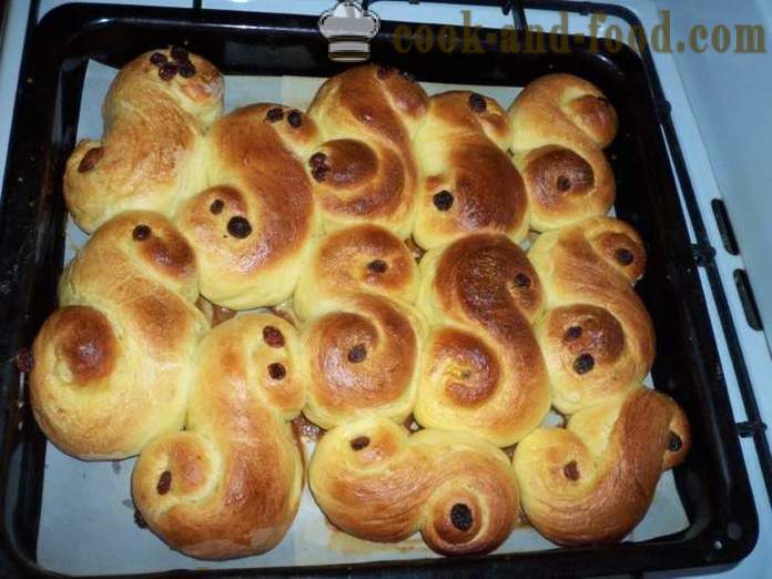 Saffron buns, snails - how to make a bun snails, step by step recipe photos