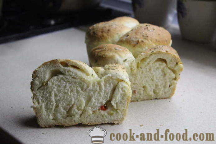 Baked yeast bread with olives and peppers - how to bake Italian bread in the oven, with a step by step recipe photos