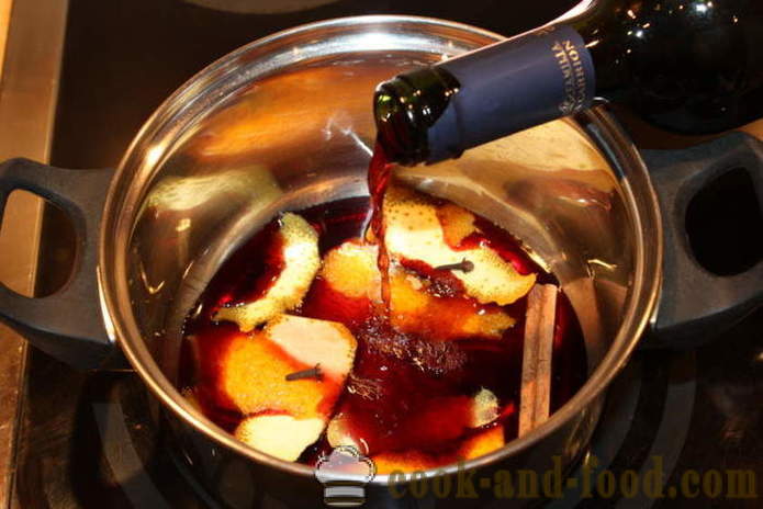 Pear mulled red dry wine - how to cook a mulled wine at home, step by step recipe photos