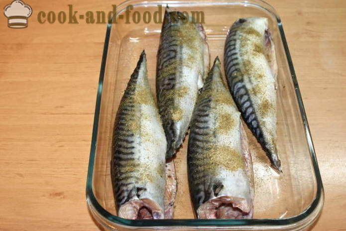 Mackerel stuffed onions in the oven - how to cook mackerel with rice, a step by step recipe photos