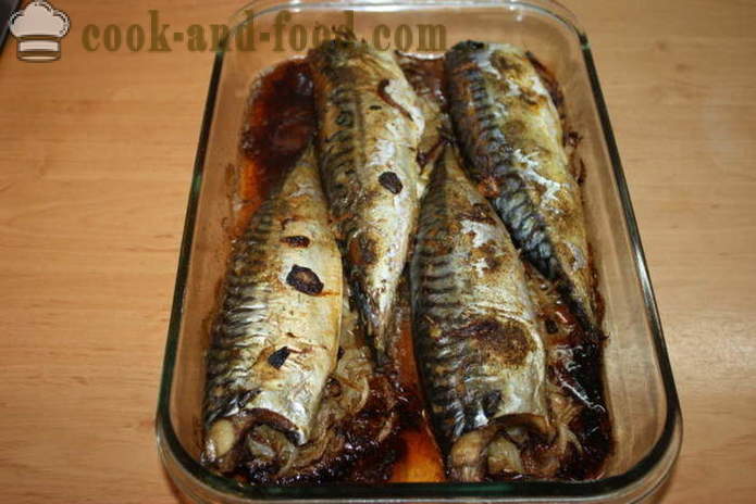 Mackerel stuffed onions in the oven - how to cook mackerel with rice, a step by step recipe photos
