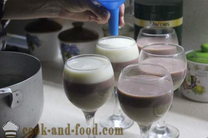 Panna cotta dessert without gelatin and cream - how to make the panna cotta at home, step by step recipe photos