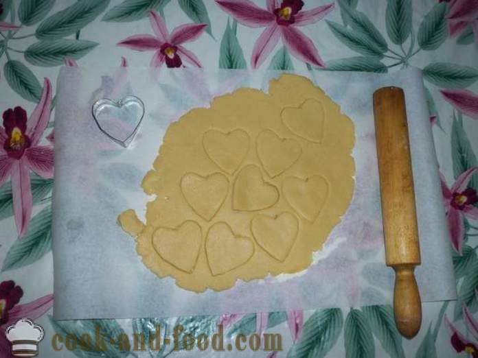 Christmas shortbread cookies in the form of a dog - how to bake cookies in the shape of a dog on New Year's Eve, a step by step recipe photos