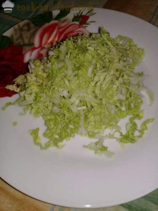 Fresh salad with chicken - how to prepare a salad with smoked chicken, Chinese cabbage and cucumber, with a step by step recipe photos