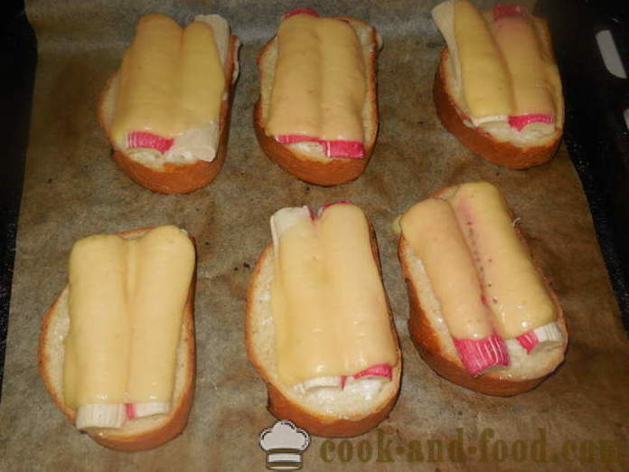 Hot sandwiches with cheese and crab sticks - how to make hot sandwiches in the oven, with a step by step recipe photos