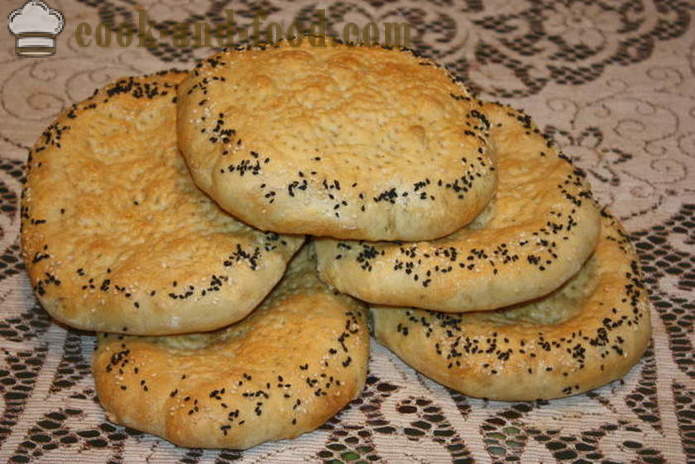 Yeast cake in the oven patyr - how to cook Uzbek bread at home, step by step recipe photos