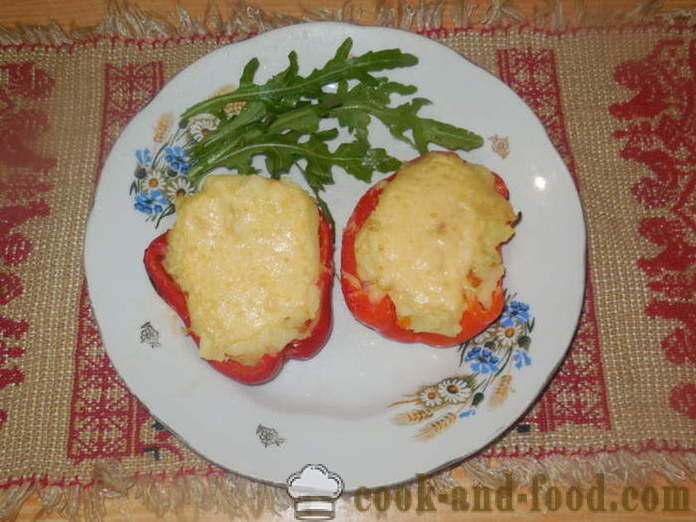 Peppers stuffed with mashed potatoes and baked in the oven - how to cook stuffed peppers with potatoes and cheese, with a step by step recipe photos