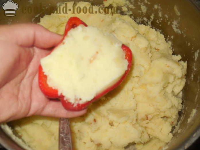 Peppers stuffed with mashed potatoes and baked in the oven - how to cook stuffed peppers with potatoes and cheese, with a step by step recipe photos