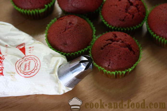 Red and white cupcakes - how to make red velvet cupcakes at home, step by step recipe photos