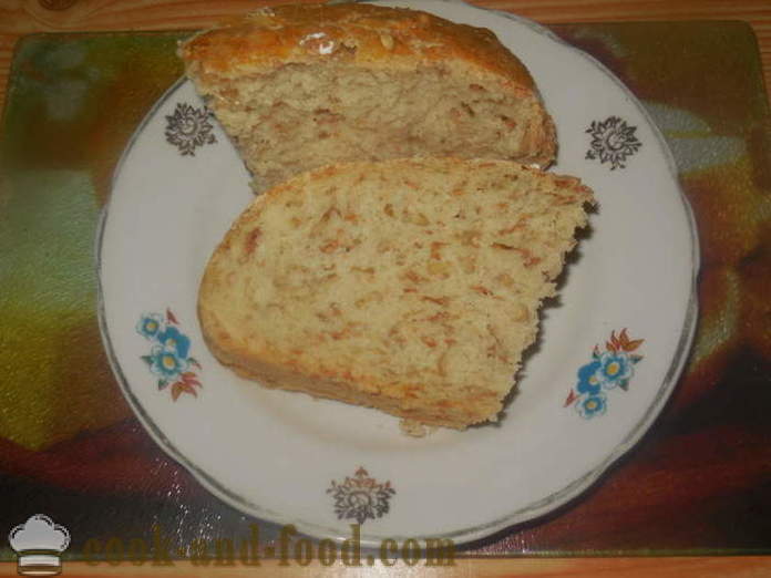 Homemade bread with oat flakes on the water - how to bake oatmeal bread in the oven, with a step by step recipe photos