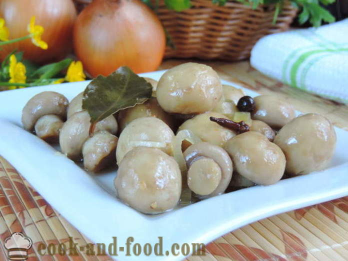 Pickle mushrooms quickly - how to cook marinated mushrooms at home, step by step recipe photos