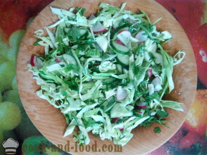 The most delicious salad with arugula and vegetables - how to prepare a salad of arugula, a step by step recipe photos