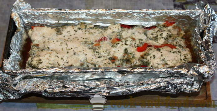 Delicious chicken roll in the oven - how to make a roll of chicken at home, step by step recipe photos