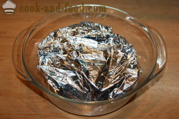 Pork in foil, baked in the oven with pomegranate sauce - how to bake pork that was succulent, with a step by step recipe photos