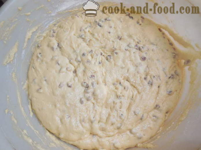 Lazy cake from the liquid without kneading yeast dough - how to bake a cake of batter, a step by step recipe photos