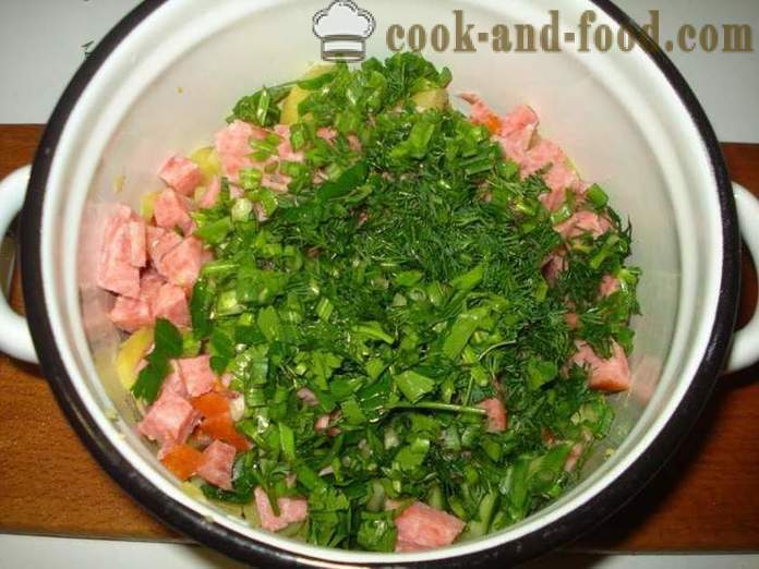 Spring hash on the water with mayonnaise - how to prepare okroshka on the water with mayonnaise, a step by step recipe photos